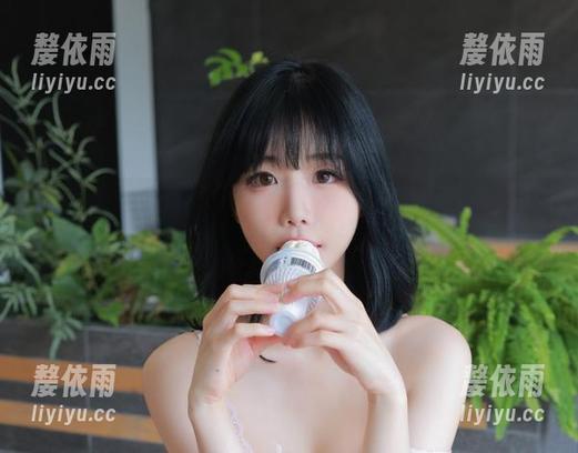 与你分享Addielyn(에디린)浴缸日常：奇怪的泡澡方式，图包效果炸裂！
