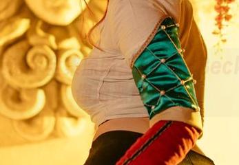 阜布莱诺尔全集原图：Alina Becker带你游恶魔城