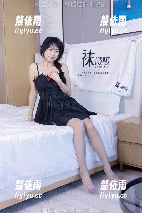 BoBoSocks袜啵啵-稚予 BoBoSocks袜啵啵 - 稚予的新发现:天鹅绒黑袜,高清到我都以为这是个黑色洞口。