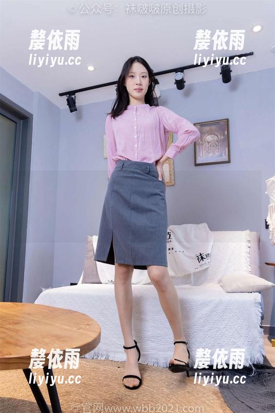 BoBoSocks袜啵啵-稚予 BoBoSocks袜啵啵 - 在期待中打开的稚予黑丝花絮,你确定不想把它变成壁纸吗?
