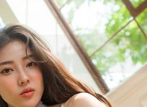 夏天来了，G.su(全智秀)又带来了一个最新的原图，让人忍不住多看两眼。
