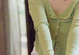 HuaYang花漾 – 看宋kiki棉袜写真，人人都说不应该为袜子上眼，真心体会一下！