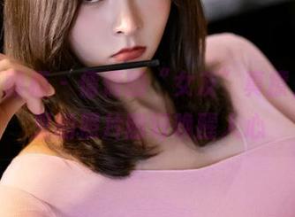 Ligui丽柜 – 倩倩的“女友”真撩，网盘里的照片刚好唤醒人心