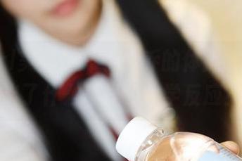 MyGirl美媛馆 – 于大乔的体操服美图拍出了什么奇怪的化学反应？