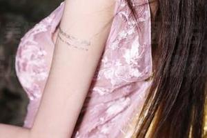MyGirl美媛馆 – 整体氛围不烂，所有好东西都在原图里，媛媛酱的棉袜成了小小心头好。