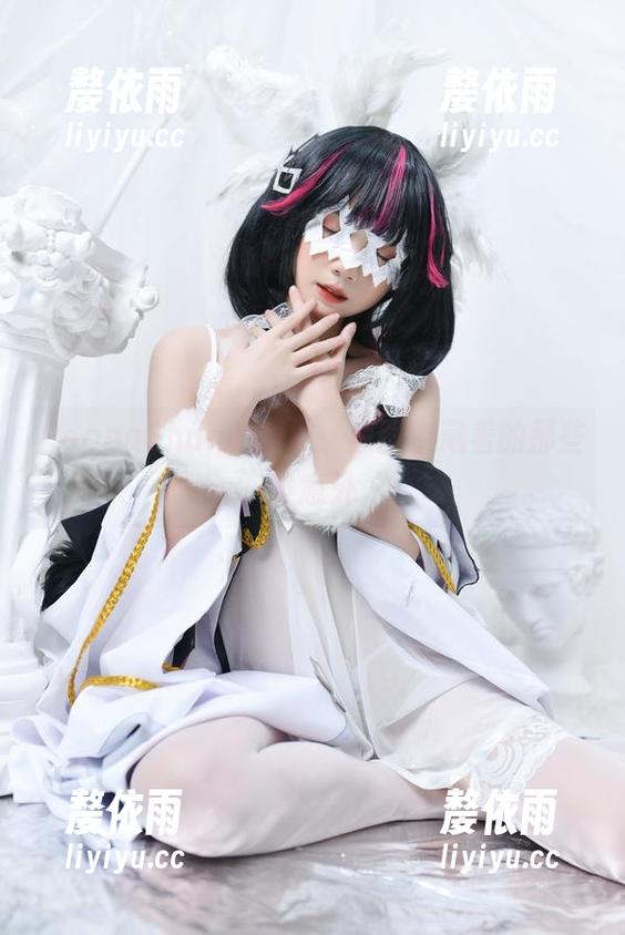 PoppaChan PoppaChan的婚纱:原图中藏着的那些小意外