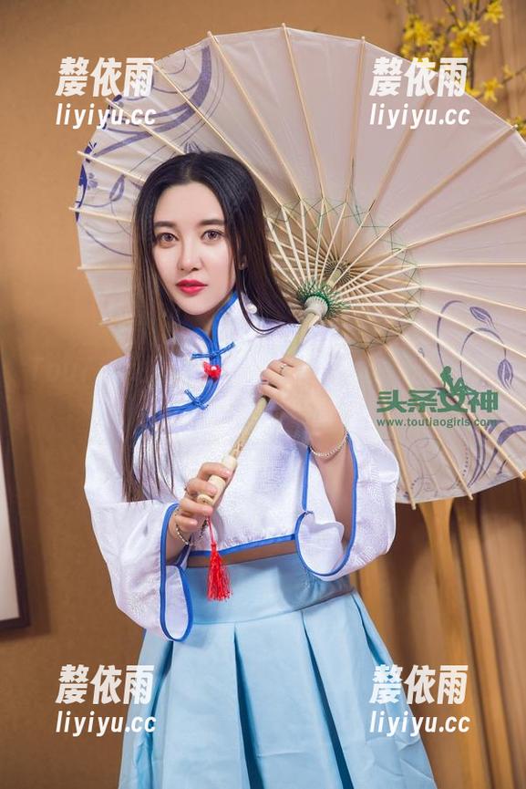 TouTiao头条女神 - 肉丝套图，杜菲菲带你吃肉不带骨