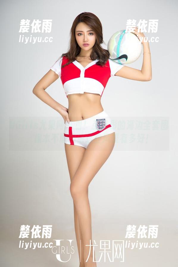 UGirls尤果网-张馨彤 UGirls尤果网 - 看!张馨彤的海边全套图,根本不敢相信这些风景有多好!
