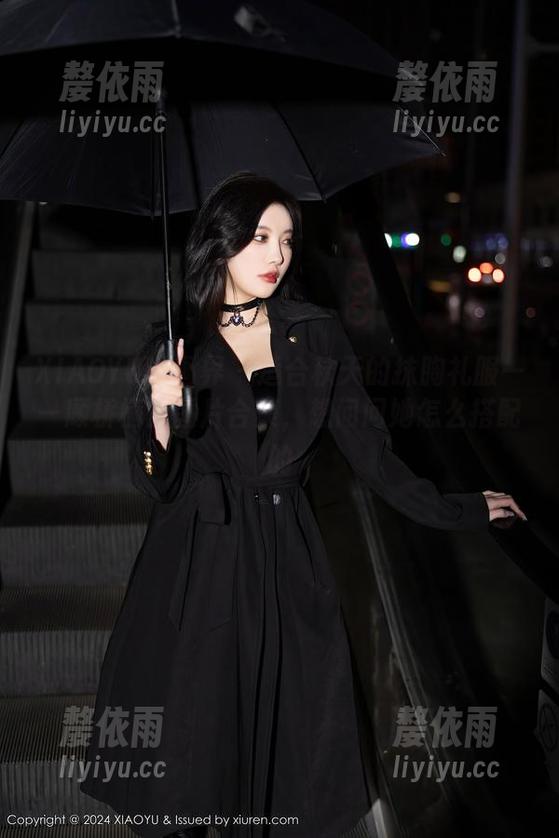 XIAOYU语画界-顾桥楠 XIAOYU语画界 - 适合秋天的抹胸礼服——顾桥楠的图片合集,想问问她怎么搭配的