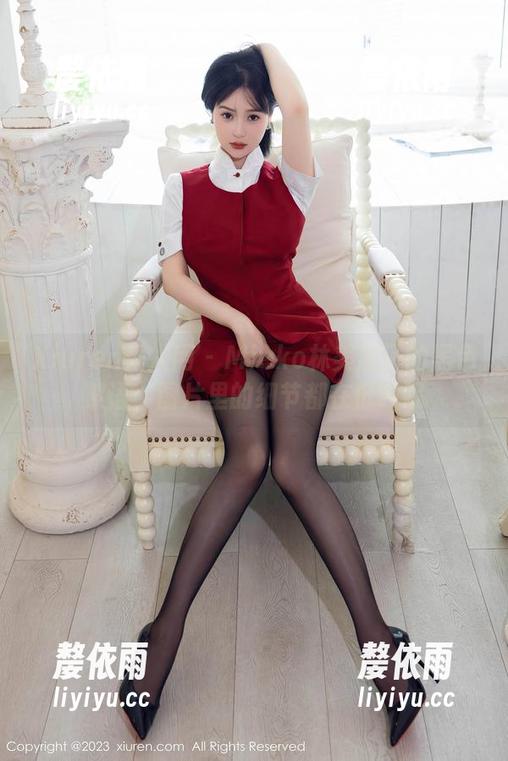 Xiuren秀人网-Mieko林美惠子 Xiuren秀人网 - Mieko林美惠子的黑色絮语:图片里的细节都在低吟呢