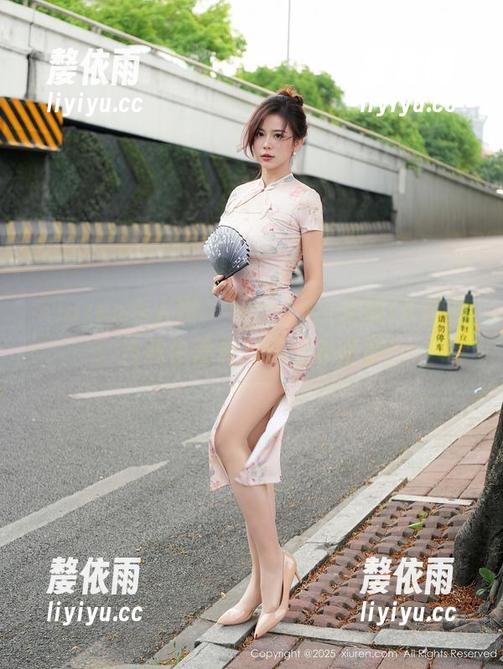 Xiuren秀人网-Nancy小姿 Xiuren秀人网 - Nancy小姿的JK图册:当我也曾做过这些奇葩事!