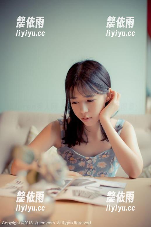Xiuren秀人网 - 七七kiko的私房图集：日常久坐办公室的心血结晶…肥宅快乐！