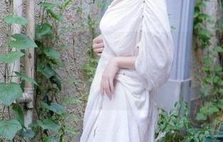 Xiuren秀人网 – 卡卡酱的黑白选择，特别的无色，但却满是情绪