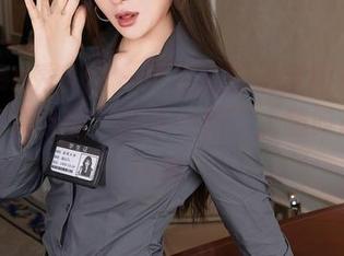 Xiuren秀人网 – 不显眼的最新图包：可可芝在夏日的“随手一拍”，随时让人心一颤。