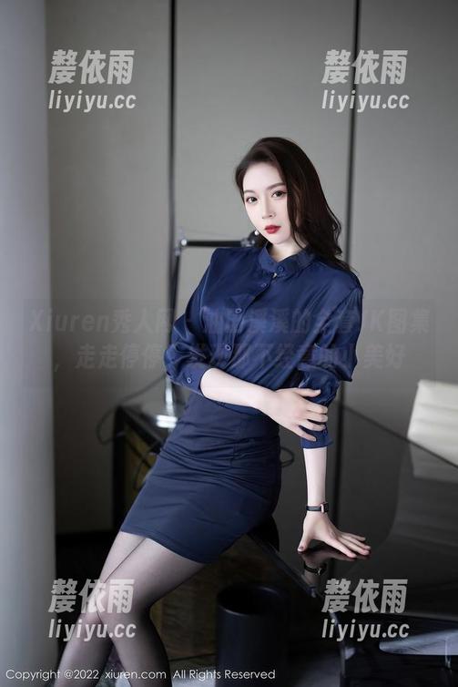 Xiuren秀人网 - 油田溪溪的全套JK图集，走走停停，发现那不经意的小美好