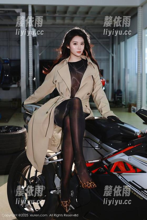 Xiuren秀人网-白琮瑗 Xiuren秀人网 - 白琮瑗日常里的原图私拍,能不能别这么耐看啊?