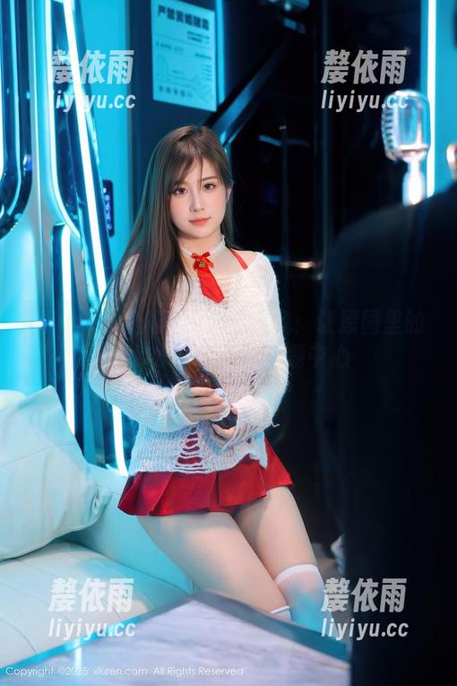 Xiuren秀人网 - 西希白兔：让原图里的死库水成了新的话题中心
