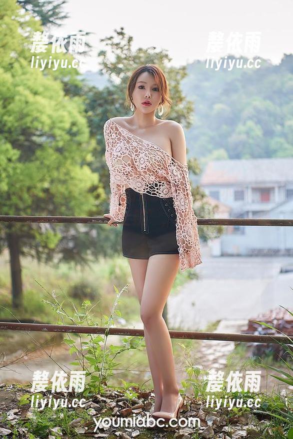 YouMi尤蜜荟-小热巴 YouMi尤蜜荟 - 拍完护士写真,小热巴表示要开一个“护士班”,哈哈,有兴趣吗?