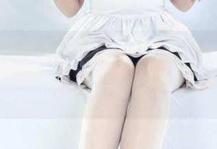 丽柜 – 花开是一种缘分，小七的双生花写真集，分享的时候在想“我也要这种美”。