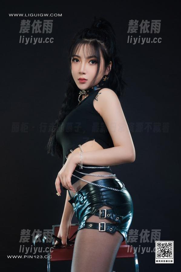 丽柜-慕子 丽柜 - 行走的慕子,最新日常资源不藏着了!