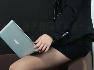 丽柜ligui – 桃子校园写真集：高清里的青春污点，一点都不害羞