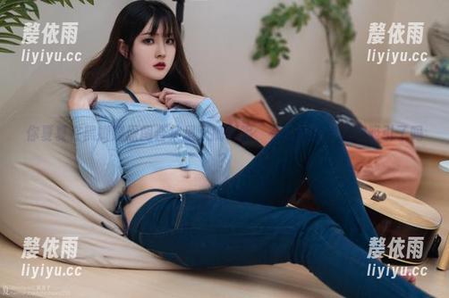 你夏夏 你夏夏在黑蝴蝶原图合集里又搞啥呢,有人跟我一样被吸引了吗?