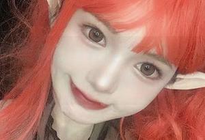 想拥有倦倦喵的鱼骨胸衣？无圣光版图包，理想与现实的距离就差这件！