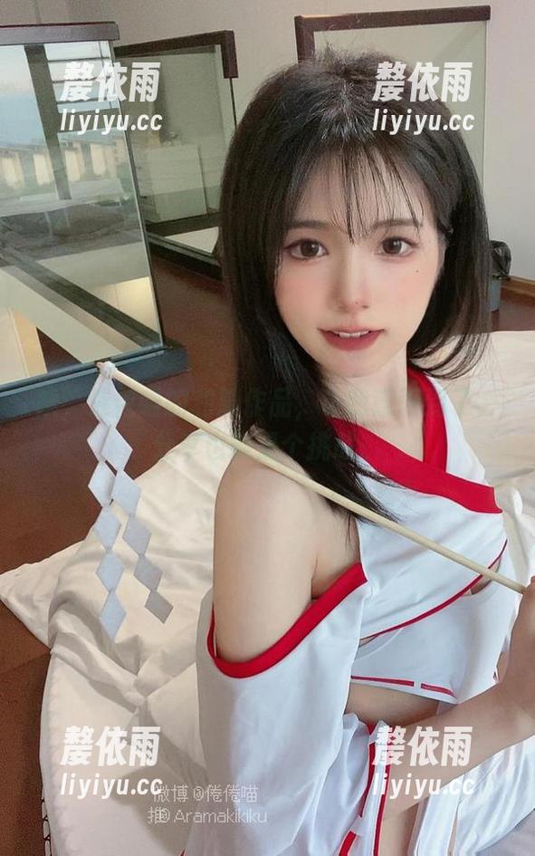 唉，倦倦喵的和服作品，让我意识到了，分享也能是个挑战。