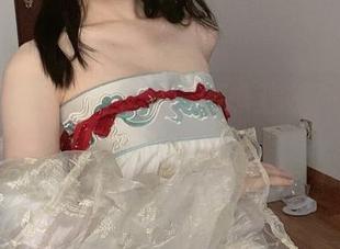 看倦倦喵的女孩图集，不想上班了…赶紧下载先！