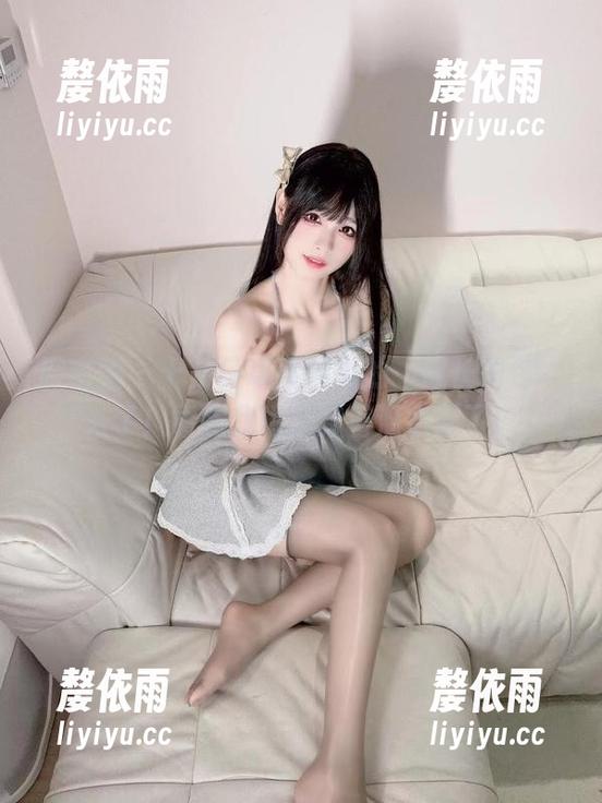 十万口草莓粥粥 微密圈 - 十万口草莓粥粥的‘舰长图包’来了!看完我也想穿着潜水服了!