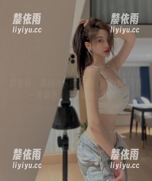 微密圈 - 周妍希最新图册！那灰丝不只是一种颜色，还有幕后大戏吗？