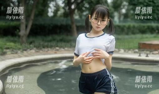幼水铃衣开工啦！办公室图集更新，心开得像会议室的音响一样
