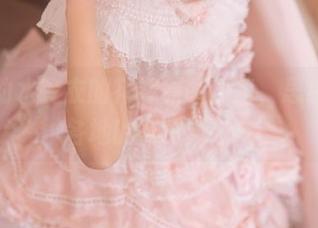 看着幼水铃衣的花嫁原图合集，思绪全国各地的花田飘过…