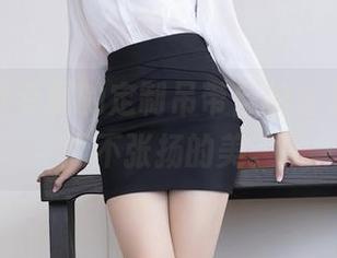 抖娘利世专属的定制吊带自拍合集，肆意而不张扬的美。