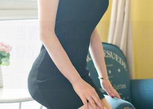 推女神 – 当黄可christine化身学姐——这组写真好比课本里的小插曲，浅浅一道风景线。