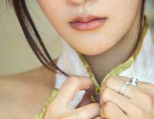 推女郎 – 随着视线滑向Lina的女友，我开始认为这组高清写真有魔力！