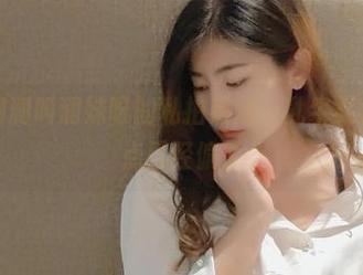 星澜是澜澜叫澜妹呀的私拍系列：乳牛女仆，关注点已经偏了