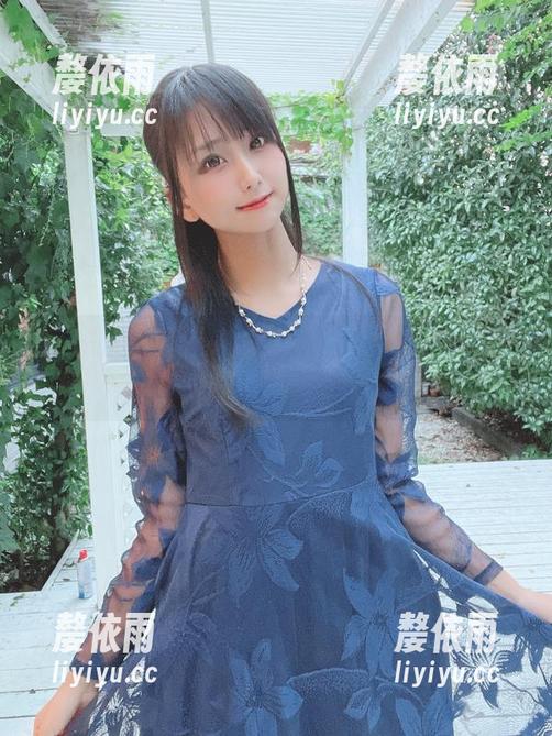 柳丸的圣诞写真集：每一张高清都有话说，想聊聊？