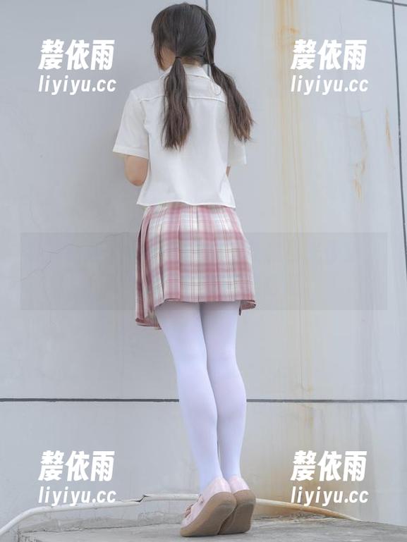 森萝财团-媛媛 森萝财团 - 媛媛的网袜,让我目光停留,作品中的每一处都是话题。