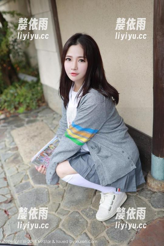 模范学院 - 美图大集合，白子嫣nicky和泳池的日常戏水