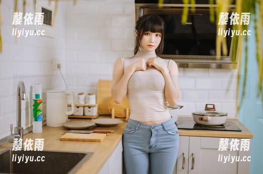 汪知子 当汪知子在浴缸里,cos与美图相遇的小尴尬