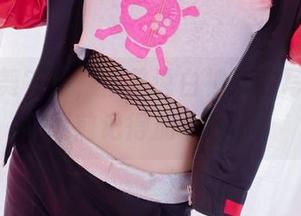 不知火舞？哦，你是说白神泱的写真！下载前记得加个心。