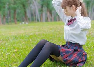 祖木子的写真分享，看这青春少女的随性与灿烂，一不小心就迷了