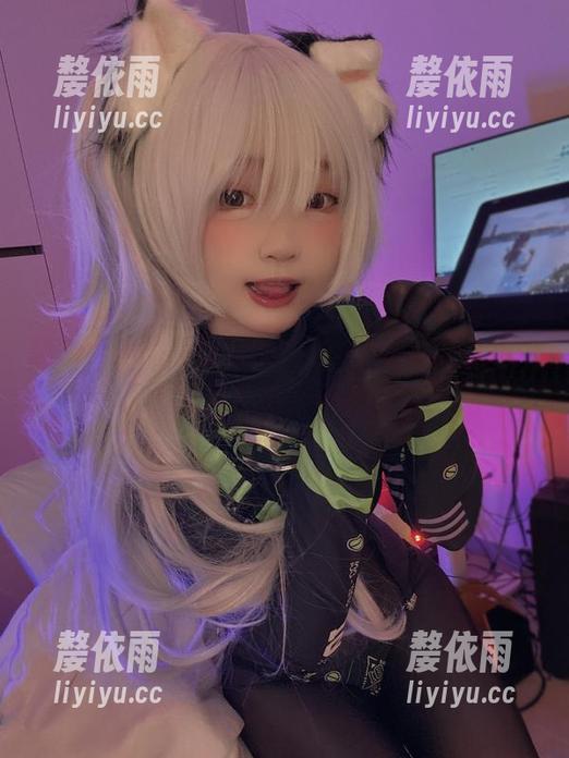 暴露无遗的高清角度，神沢永莉的护士cos令人想立刻扑倒？是我想多了？