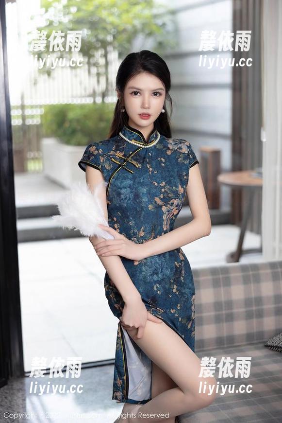 秀人网-tina甜仔 秀人网 - tina甜仔灰丝合集:让你又爱又怕的极致诱惑!