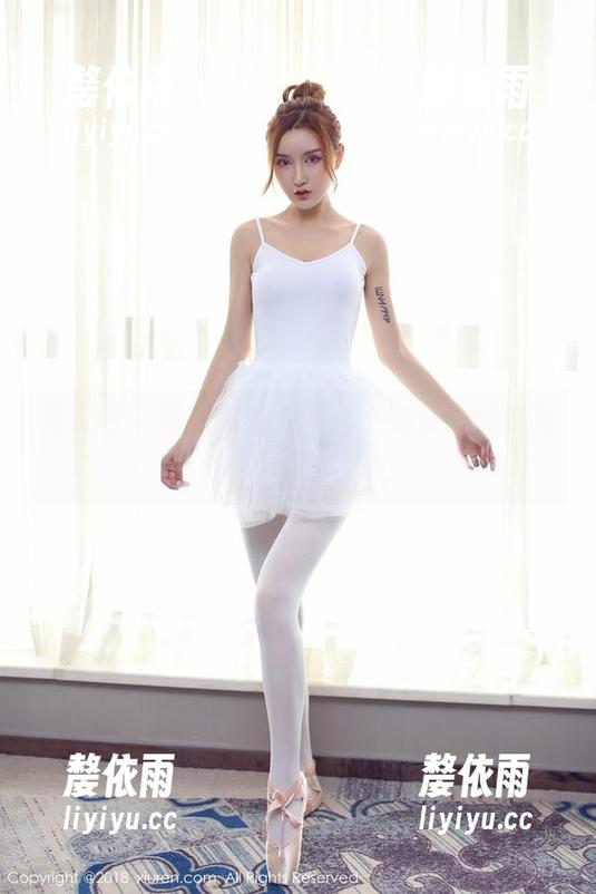 秀人网-奶油妹妹 秀人网 - 帮姐姐定制写真,结果奶油妹妹被调戏了!