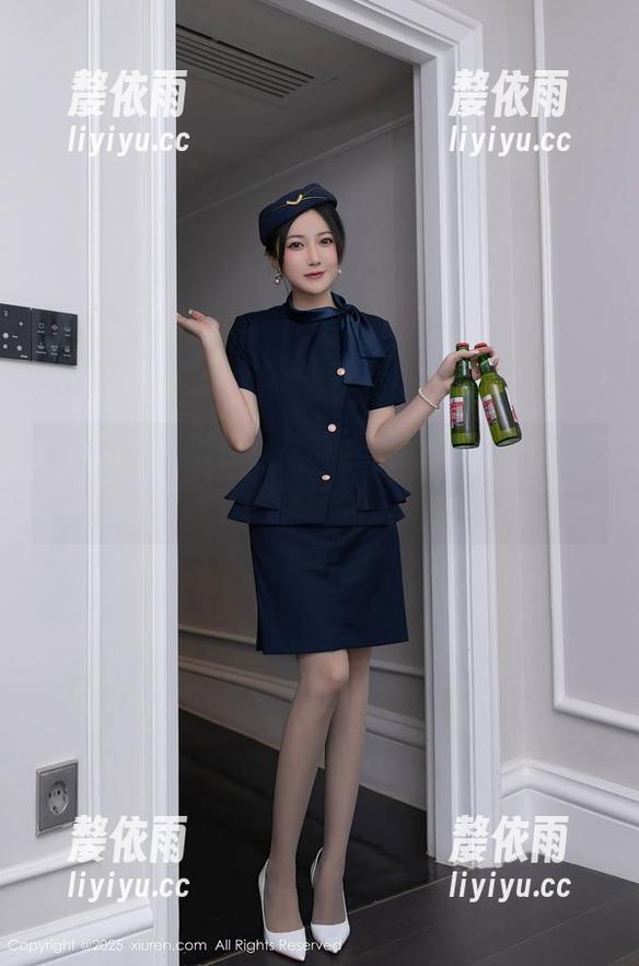秀人网-奶酥 秀人网 - 奶酥肉丝精选:尝试它,你可能会舔屏哦!