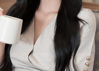 秀人网 – 异常完美的夏日，安然maleah的原图现已免费提供，心里真有些嘀咕。
