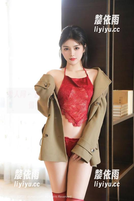 秀人网 - 鱼子酱Fish出没，护士图库，警惕很可能会让你眼前一亮！