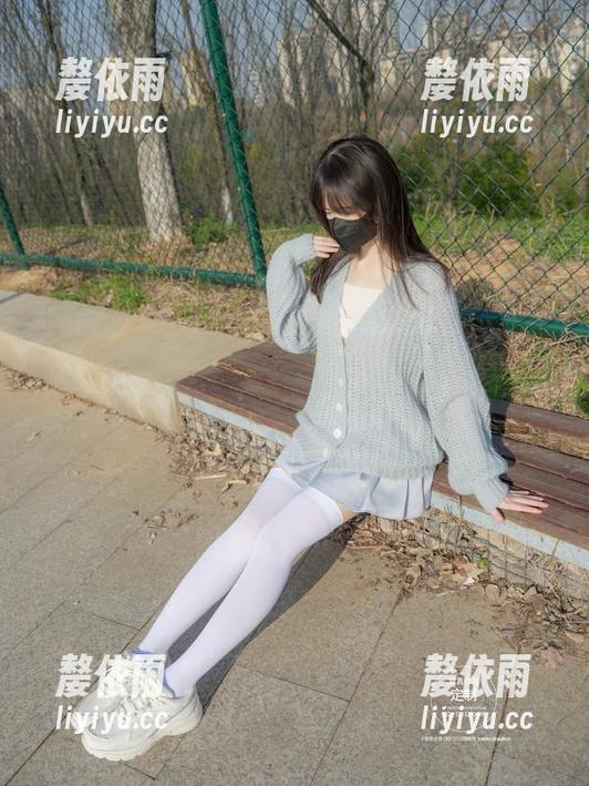 紧急企划 - 小恩的运动写真全套，一边挥汗如雨，一边惹我莞尔。